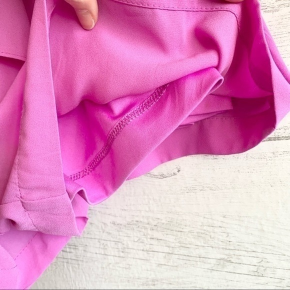 Express Sweetheart Neckline Ruffle Romper - Picture 8 of 12